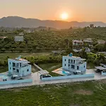 Zenith White Elegant Villa 2